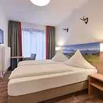 Ruchti - Zeit Fuer Mich Hotel